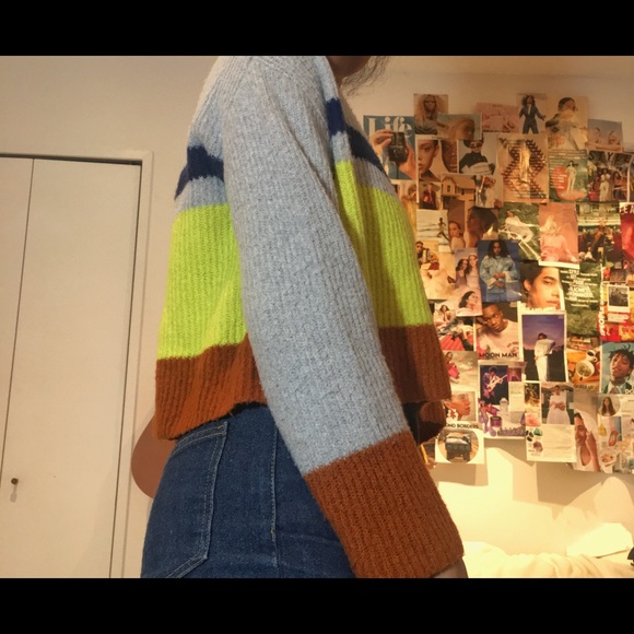 Garage Cropped Striped Knit Sweater - Picture 2 of 4